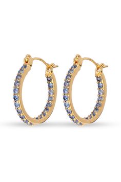 18k 골드 도금 브라스와 큐빅 지르코니아로 제작된 귀걸이

 색상: 아드리아틱 블루 Luxury Blue Hoop Jewelry, Sparkling Stones Yellow Gold-plated Earrings, Gold Plated Yellow Gold Earrings With Sparkling Stones, Blue Tanzanite Round Earrings, Yellow Gold Tanzanite Jewelry With Matching Earrings, Everyday Gold Sapphire Jewelry, Gold Sapphire Earrings With Prong Setting, Small Hoop Yellow Gold Earrings With Sparkling Stones, Yellow Gold Small Hoop Earrings With Sparkling Stones