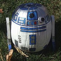 a star wars bbq ball sitting in the grass