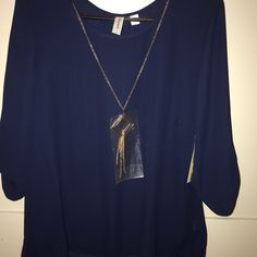 Navy Blue Blouse With Detachable Necklace. Elegant Blue Blouse For Layering, Chic Blue Blouse For Layering, Detachable Necklace, Butterfly Sleeve Top, Chevron Blouse, Chevron Top, Navy Blue Blouse, Dressy Blouse, Black Chevron