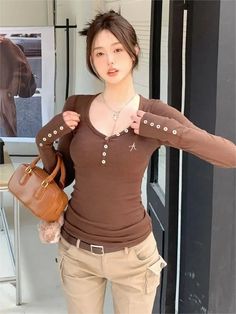 Lunivop Coquette Y2k Brown T-shirts Women Korean Style 90S Vintage Long Sleeve Tees American Retro Streetwear Slim Corset Tops 1Measurement In CM size Bust(cm) Body Length(cm) Sleeve(cm) S 72 54 57 M 75 55 58 L 78 56 59 Please allow 1-3cm differs due to manual measurement. Please understand there will be color difference due to different display and light. Streetwear Cargo Pants, Corset Tops, Coquette Y2k, Summer Bodycon Dress, Retro Streetwear, Brown Tshirt, T Shirts Women, Vintage Long Sleeve, Y2k Jeans