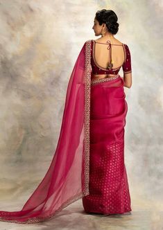 Western Saree, Maroon Fabric, Saree Blouse Styles, Model Blouse, Backless Blouse Designs, Latest Model Blouse Designs, Casual Indian Fashion