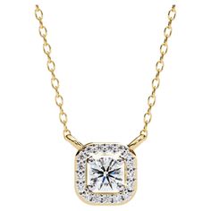 FEATURES • Gold Kt: 14K • Diamond Type: Natural Diamond • Total CTW: 0.30 • Total Number of Stones: 18 pc • Center Diamond Cut: Round Cut • Center Diamond Size: 0.25ct • Diamond Color: SI or better • Diamond Clarity: Near Colorless • Pendant Height: 6.5mm • Setting Type: Prong Setting • Comes in Jewel Frost packaging • Chain: 16-18 Inch Cable Chain (1mm) Elevate any occasion with our Square Halo Natural Diamond Pendant Gold Necklace. This stunning 14k gold necklace features a solitaire diamond floating surrounded by a delicate square halo, offering a modern twist on classic elegance. Perfect for bridal jewelry, a sister’s birthday gift, or a special celebration, this necklace combines timeless beauty with sustainable luxury. RELATED KEYWORDS Delicate Necklace, Solitaire Necklace, Floating Floating Necklace, Dainty Gold Necklace, Solitaire Necklaces, 14k Gold Necklace, Square Diamond, Solitaire Diamond, Pendant Gold, Diamond Color, Simple Necklace