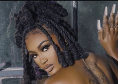 Beautiful Dreadlocks, Short Locs Hairstyles, Faux Locs Hairstyles, Dreadlock Style, Dreadlock Styles, Protective Hairstyles Braids, Dread Hairstyles, Dreadlock Hairstyles, Natural Hair Tips