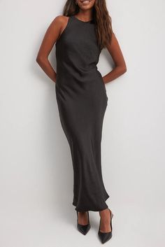 Satin Bias Cut Slip Dress Black | NA-KD Satin Black Dress, Satin Noir, Black Satin Dress, Black Dresses Casual, Satin Material, Na Kd, Black Maxi Dress, Black Noir, Round Neckline