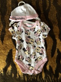 Baby Clothes Brands, God Baby, Baby Doll Nursery, Baby Wishlist, Cool Baby Clothes, Baby Minnie, Baby Minnie Mouse, Baby Necessities, Foto Baby