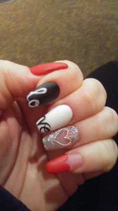 Red Pink Black And White Nails, Black And Red And White Nails, Red Black And White Nails Design, Red White Black Nails, Red Black And White Nails, Valentines Nails Red, Black And White Nail Design, Nails Red And White, Black Wedding Nails