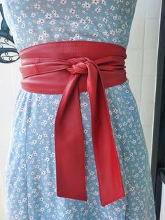 My stylish red real leather obi belts or sash belts are handmade using quality Spanish leather I have 3 sizes in this beautiful colour: standard  90" / 230cm long L            102" / 265cm long XL          118" / 300cm long These fab obi belts will accentuate your waist and show your curves in the right places.  Wide obi belts are the finishing touch to any outfit, whether you are joining two separates or breaking up a long jumper or dress FREE GIFT WRAPPING Obi belts go around the waist twice a Leather Obi Belt, Leather Corset Belt, Long Jumpers, Leather Handbags Handmade, Plus Size Belts, Obi Belt, Wrap Belt, Red Belt, Gorgeous Leather