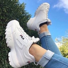 Sepatu Platform, Chic Heels, Aesthetic Shoes, Best Sneakers, Dream Shoes, Trendy Shoes, Spring Shoes, Suho, White Sneakers