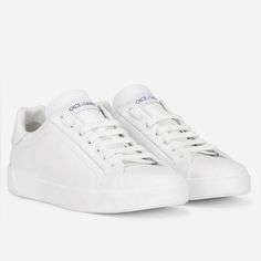 White Sneakers Never Worn In Great Condition Modern White Sneakers With Logo Plaque, Luxury White Sneakers With Logo Plaque, Fancy Shoes Men White, Men’s White Shoes, Luxury White Men's Sneakers, Luxury White Men's Lace-up Shoes, Dolce & Gabbana Tenis, Dolce Gabbana Shoes, Dolce And Gabbana Man