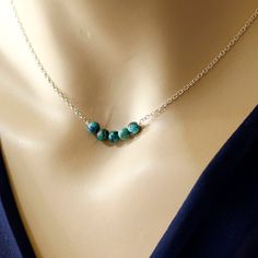 ✦Gemstone: Natural Kingman Turquoise ✦Color: Blue ✦Shape: Round ✦Length: 16-20'', please choose your necklace length. ✦Bead Size: 5X5X5mm ✦Weight: 10ct ✦QTY: 1 pcs / package Natural Turquoise Beaded Necklace, Sterling Silver Necklace, Turquoise Choker,Turquoise Bar Necklace,December Birthstone,Bridesmaid Necklace ♕Beautiful & High Quality Findings♕ You will receive the same quality has you see in picture. CLICK BELOW TO CHECK ALL OUR BEAUTIFUL GEMSTONE BRIOLETTES. https://www.etsy.com/shop/T Gift Turquoise Emerald Necklace With Polished Beads, Turquoise Bar Necklace, Turquoise Bar, Turquoise Beaded Necklace, Turquoise Choker, Healing Gemstone Bracelets, Sterling Silver Choker, Amazonite Bracelet, Color Turquesa