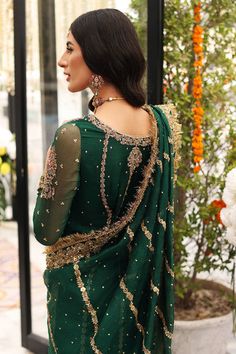 Green Gharara, Pink Gharara, Silk Gharara, Dark Green Shirt, Mehndi Outfit, Pakistani Mehndi, Mehendi Outfit, Golden Embroidery, Zardozi Work