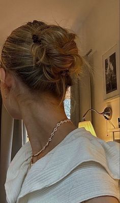 Pelo Ondulado Natural, Slicked Back Hair, Hair Stylies, Sleek Hairstyles, American Beauty, Volleyball Hairstyles, 가을 패션, Aesthetic Hair, Hairstyles Haircuts