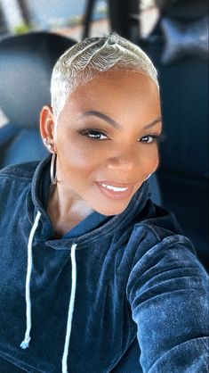 Hair Cuts Blonde, African American Short Haircuts, Low Cut Hairstyles, Big Chop Natural Hair, Inspiring Hairstyles, Short Fade Haircut