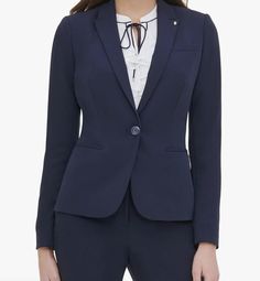 Inverted Triangle Body Shape: Capsule Wardrobe Business Jacket, Classic Preppy