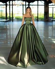 Best Wedding Guest Dresses Classy, Dress Party Wear, 2024 Dresses, Vitamin C Face Serum, Flamenco Dress, Best Wedding Guest Dresses, Wedding Dresses Cinderella, Dinner Dress Classy, Classy Prom Dresses