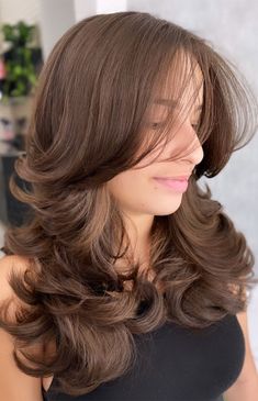 Layer Blowout, 2000s Blowout Hair, Formal Blowout Hair, Haircut Blowout, Long Bouncy Layers, Dark Hair Blowout Styles, Hollywood Blowout, Blowout Hair Medium Length, 90s Blowout Hair Medium Length