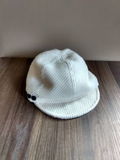 Good condition. See photos. Like New condition Cheap Flat Brim Baseball Cap For Spring, Trendy Cheap Flat Cap, Cheap Winter Flat Cap, Cheap Classic Snapback Hat With Visor, Cute Cheap Baseball Cap With Curved Brim, Cheap Flat Brim Baseball Cap For Summer, Cheap Everyday Cream Hat, Cheap Cream Everyday Hats, Affordable Cream Everyday Hat