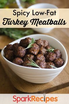 Meatballs Healthy, Turkey Meatballs Recipe, Spicy Turkey, Turkey Meatball, Turkey Meatball Recipe, How To Cook Meatballs, Baking Powder Uses, Instant Oats, Melon Baller