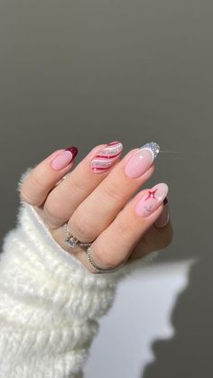 New Year Nails Ideas Almond Shape, New Years Nails Round, Nails Navidad, 500 Amazon Gift Card, Snow Nails, Beauty Hacks Nails, Nagel Tips, October Nails, Christmas Nails Easy