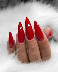 Pointed Nail Designs, Long Nail Art, Red Stilettos, Long Nail Designs, Pointed Nails, Stiletto Nails Designs