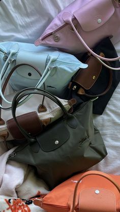 Long Champ Bag Aesthetic, Longchamp Bag Aesthetic, Long Champ Bag, Longchamp Outfit, Long Champ, Uni Bag, My Style Bags, Longchamp Bag