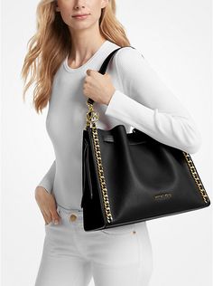 Modern Satchel With Chain Strap, Top Handle Bags With Chain Strap For Shopping, Shopping Bags With Chain Strap And Top Handle, Modern Satchel With Chain Strap Tote, Modern Tote Satchel With Chain Strap, Shopping Bag With Chain Strap And Top Handle, Luxury Shoulder Bag With Chain For Shopping, Modern Shoulder Bag With Chain Strap For Shopping, Modern Tote Bag With Chain Strap