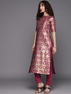 Mauve woven design Kurta with TrousersKurta design:Floral woven designStraight shapeRegular styleRound neck, short regular sleevesCalf length length with straight hemSilk blend machine weave fabricTrousers design:Solid TrousersPartially elasticated waistbandSlip-on closure Festive Pink Workwear Sets, Pink Festive Workwear Sets, Elegant Silk Short Sleeve Sets, Elegant Short Sleeve Kurta For Festive Occasions, Diwali Short Sleeve Sets, Short Sleeve Silk Sets For Festivals, Elegant Pink Short Sleeve Sets, Pink Short Sleeve Sets For Workwear, Festive Pink Short Sleeve Set