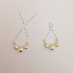 Beaded Diy Earrings, Homemade Jewelry Ideas How To Make, Diy Bead Earrings, Simple Beaded Earrings, Simple Bead Earrings, Earrings With Pearls, Earrings Beaded, Handmade Wire Jewelry