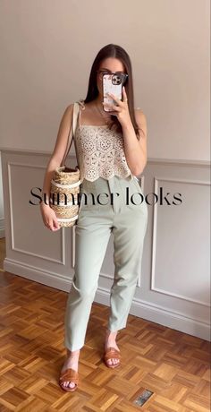 Cute Professional Outfits, Job Clothes, Everyday Fashion Outfits, Casual Day Outfits, Classy Casual Outfits, Easy Trendy Outfits, Casual Chic Outfit, Modern Outfits