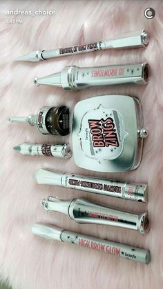 Mascara Hacks, Alat Makeup, High End Makeup, Shop Makeup, Benefit Cosmetics, Makeup Goals, Makeup Brands, Love Makeup, Pretty Makeup