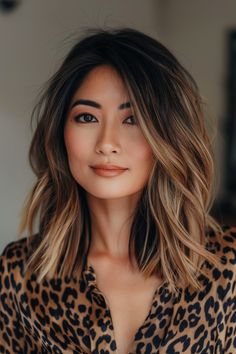 Discover 46 trendy balayage hair color ideas for 2024! Elevate your style with these beautiful and versatile hair coloring techniques. ✨ #BalayageHairColor #HairColorIdeas #HairInspiration Low Maintenance Hair Color For Brunettes, Trendy Balayage, 2024 Hair Trends, Hair Color For Brown Skin, Fine Flat Hair, Medium Hair Color, Coloring Techniques, Flat Hair