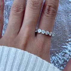 Wedding Ring Cuts, Diamond Ring Silver, Heart Diamond Ring, Luxury Ring, Romantic Heart, Diamond Heart Ring, Heart Diamond, Luxury Rings, Diamond Simulant