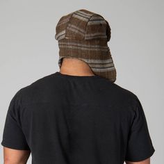 Keep your ears toasty warm in this Faux Wool Plaid Trapper! The 3" brim and faux suede and metal snap closure provides a snug fit, while the sherpa lining and brim adds a touch of luxury. Perfect for cold winter days - you won't want to go out without it! Features: Colors: PlaidMaterials: 100% PolyesterSize: 59cmBrim Size: 3"Cold Weather Brown Outdoor Hats With Fleece Lining, Brown Hats With Ear Flaps For Outdoors, Brown Hats With Ear Flaps For Outdoor Activities, Adjustable Brown Hat With Fleece Lining, Casual Adjustable Hats With Plush Lining, Casual Adjustable Hat With Plush Lining, Casual Brown Hat With Ear Flaps, Casual Hats With Faux Fur Lining And Ear Flaps, Casual Hat With Faux Fur Lining And Ear Flaps