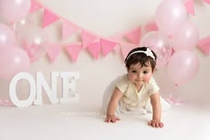 1st Birthday Photo Shoot Ideas, Cake Smash Inspiration, Rainbow Themed Birthday Party, 1st Birthday Party Favors, Cake Smash Theme, Sunshine Birthday Parties, Princess Birthday Party Decorations, Bday Photoshoot