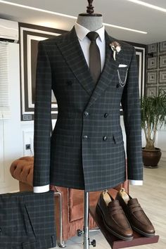 Hal New Arrival Deep Gray Peaked Lapel Double Breasted Plaid Business Suits Stylish Mens Suits, Suits Men Business, Mens Business, Classy Suits, Wedding Suits Groom, Business Suits, Dress Suits For Men, Prom Suits, Plaid Suit