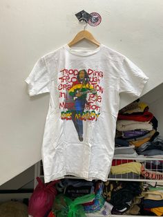 📌 BUY MORE ADDITIONAL $5 FOR  SHIPPING* Hi All!! May our beloved customer have a great day😁 ✅ I Just go back from thrifting and found a nice rare vintage 1998 Bob Marley tshirt in single stitch  😻 ✅by Guitar merchandise. Big printed Singer reggae bob marley. ✅PLEASE READ THE DESCRIPTION BELOW BEFORE PURCHASING. ✅ pit 18.5 inches ✅length 26 inches. good condition ✅Payment Method & Shipping - Item will be ship along with Tracking Number after received a complete payment. Using FEDEX/ DHL ✅All M Bob Marley Tshirt, Vintage Bob Marley, Reggae Bob Marley, Vintage Bob, Bob Marley, Have A Great Day, Just Go, Gender Neutral, Adult Outfits