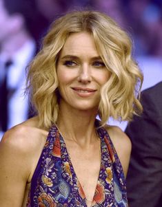 Naomi Watts Hair, Long Choppy Bobs, Vacation Hair, Stacked Bob Hairstyles, Wavy Bob Haircuts, Messy Bob Hairstyles, Stacked Bob Haircut, Wavy Bob, Choppy Bob Hairstyles