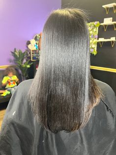 Silk Press on thin, natural hair!! Healthy hair is a must!! Silk Press On Natural Hair, Silk Press, Hair Healthy, Healthy Hair, Natural Hair, Natural Hair Styles, Silk, Hair, Quick Saves