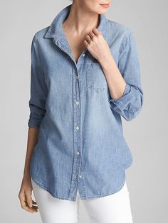 Fitted Boyfriend Shirt in Chambray | Gap Factory Denim Jeans Fashion, Boyfriend Shirt, Chambray Shirt, Boyfriend Fit, Jeans Style, Autumn Winter Fashion, Chambray, Denim Button Up, Patch Pocket