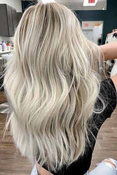 Blonde Highlights Hair Color Ideas, Hair Color Blonde Balayage, Blonde Money Piece, Blonde Highlights Hair, Blond Hairs, Natural Blonde Hair, Blonde Beige, Bombshell Blonde, Pretty Blonde Hair