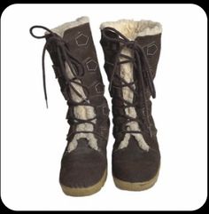 Zombie Clothing, Winter Fur Boots, Suede Boots Outfit, Lace Up Winter Boots, Sherpa Boots, Brown Winter Boots, Boots With Fur, Dolls Kill Shoes