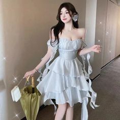 Retro Gentle Ribbons Chiffon Ruffles Dress Puff Sleeves Square Collar Streamers Irregular Cake A-Line Skirt Dress Fairy Vestidos Size XS suitable for weight: 40-45kg; Size S suitable for weight: 45-50kg; Size M suitable for weight: 50-55kg; Size L suitable for weight: 55-60kg; Elegant Feminine Outfits, Fairy Mini Dress, Chiffon Ruffle Dress, Chic Summer Dresses, Ruffles Dress, Dress Fairy, Spring Maxi Dress, Elegant Feminine, Elegant Skirt