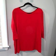 New With Tag Red Half Sleeve Summer T-shirt, Oversized Red Summer Top, Red 3/4 Sleeve Top For Summer, Red 3/4 Sleeve Summer Top, Red Long Sleeve T-shirt For Spring, Casual Red Half Sleeve Tops, Red Half Sleeve Tops For Summer, Red Half Sleeve Summer Tops, Red Long Sleeve Summer T-shirt