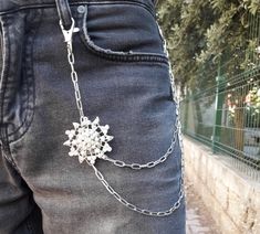 Metal Punk Rock Layered Chain Keychains For Men Women Waist Key Chain Wallet Jeans Hip-hop Pants Belt Chains Jewelry Rhinestone Flower Pants Chain ! Material: Steel  Size: first chain : 30 CM          last chain : 40 CM         with flower : 50 CM Due to the light and screen difference, the item's color may be slightly different from the pictures. Please understand. Make sure you don't mind before you bid. Please allow 10-20mm differences due to manual measurement Estimated time of delivery will also take about 21 to 35 days. Belt Chains, Keychains For Men, Key Chain Wallet, Pants Chain, Pant Chains, Hip Hop Pants, Flower Pants, Mens Keychains, Women Waist