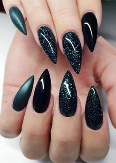 Women's Sexy Black Nails Black Coffin Nails, Popular Nail Art, Chic Nail Art, Pretty Nail Designs, Black Nail Designs, Nails Polish, Black Nail, Popular Nails