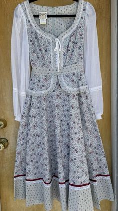 Homestead Style, Fantasy Wardrobe, Dream Dresses, Unique Dresses, Dream Clothes, Cottage Core, Dream Dress, Fashion Inspo