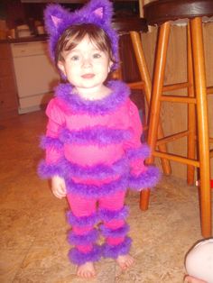 Diy Cheshire Cat Costume, Cheshire Cat Costume Kids, Cats Costume, Theme Costumes, Cat Costume Kids, Cat Costume Diy, Easy Diy Costumes, Alice In Wonderland Costume