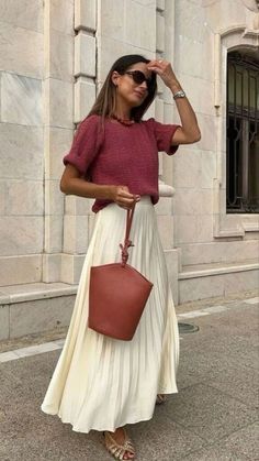 Style A Maxi Skirt, Classy Outfit Ideas For Women, Classy Outfit Ideas, Maxi Skirt Outfits, Mode Casual, فستان سهرة, Outfit Ideas For Women, Summer Fashion Trends