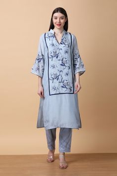 Powder blue kurta with floral print and thread embroidery. Paired with coordinating straight pant. - Aza Fashions Muslin Embroidery, Blue Kurta, Pant For Women, Embroidery Floral, Kurta With Pants, Thread Embroidery, Manish, Pants Pattern, Straight Pants