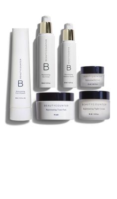 The BEST of the best! My must have!! Scientifically-proven line, Countertime revolves around deeply hydrating, nourishing, firming, and lifting formulas that effectively fight the signs of aging. All six products are composed of powerful, natural, and botanical ingredients. Please note the Rejuvenating Face Cleanser will be replaced by the Charcoal Cleansing Bar and pricing has been adjusted accordingly. Skin Care Ads, Ideas For Skin Care, Anti Aging Skin Care Diy, Eminence Organic Skin Care, Natural Beauty Brands, Skin Care Quiz, Eye Creams, Cream Serum